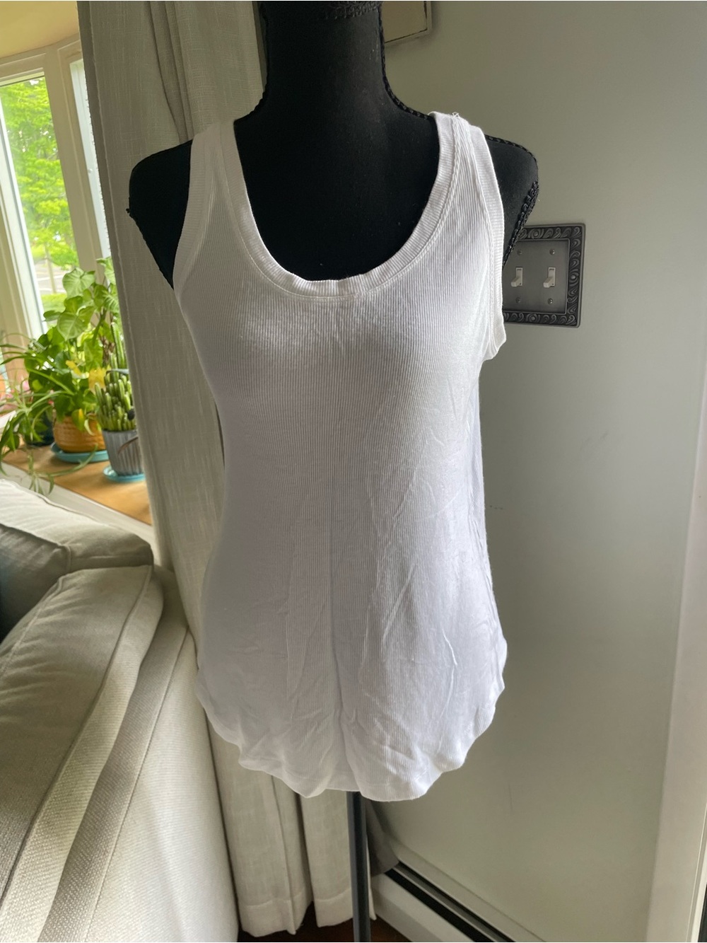 Soma White Ribbed Scoop Neck Tank Top NWOT